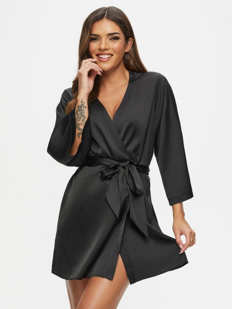 Heartening Robe Black | Robes Nightwear Black