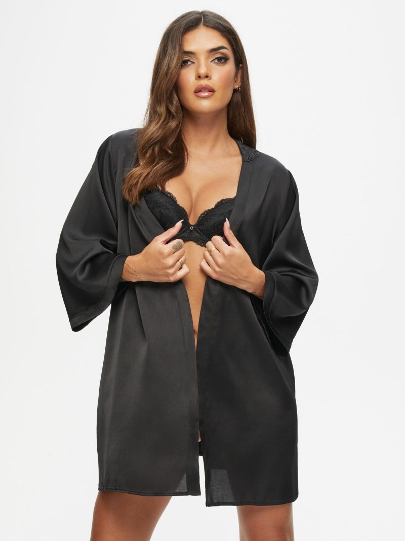 Heartening Robe Black | Robes Nightwear Black